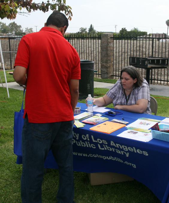 Hawaiian%20Gardens%20Community%20Fair%20201210