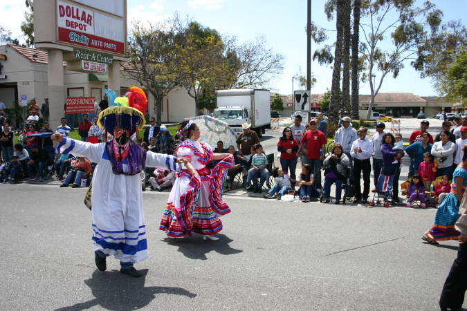 Hawaiian%20Gardens%20Anniversary%20parade%20and%20Carnival04142012_051