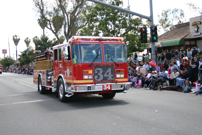 Hawaiian%20Gardens%20Anniversary%20parade%20and%20Carnival04142012_066