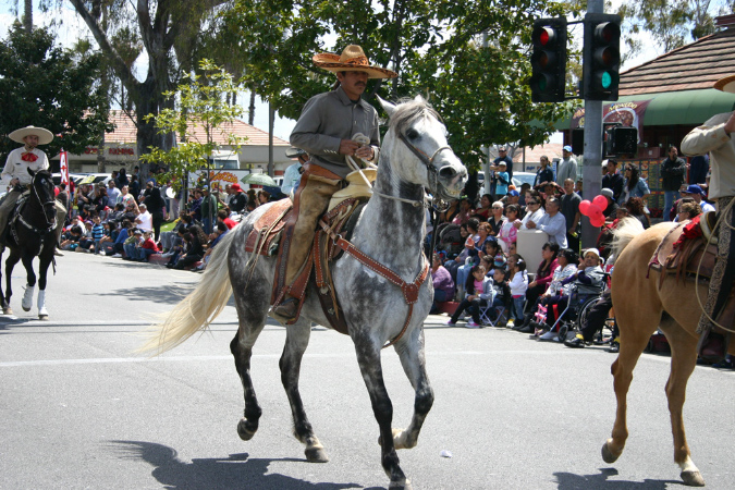 Hawaiian%20Gardens%20Anniversary%20parade%20and%20Carnival04142012_098