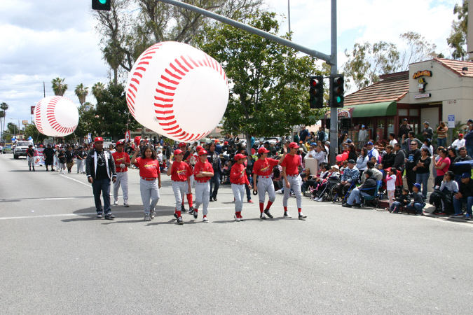 Hawaiian%20Gardens%20Anniversary%20parade%20and%20Carnival04142012_153