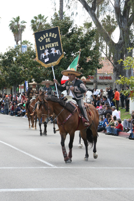 Hawaiian%20Gardens%20Anniversary%20parade%20and%20Carnival04142012_276