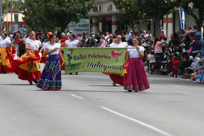 Hawaiian%20Gardens%20Anniversary%20parade%20and%20Carnival04142012_397