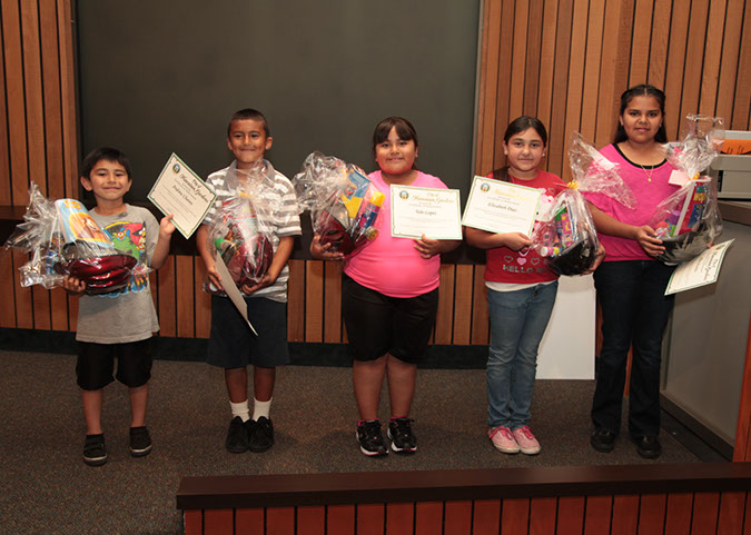 37-Hawaiian-Gardens-city-council-meeting-032613