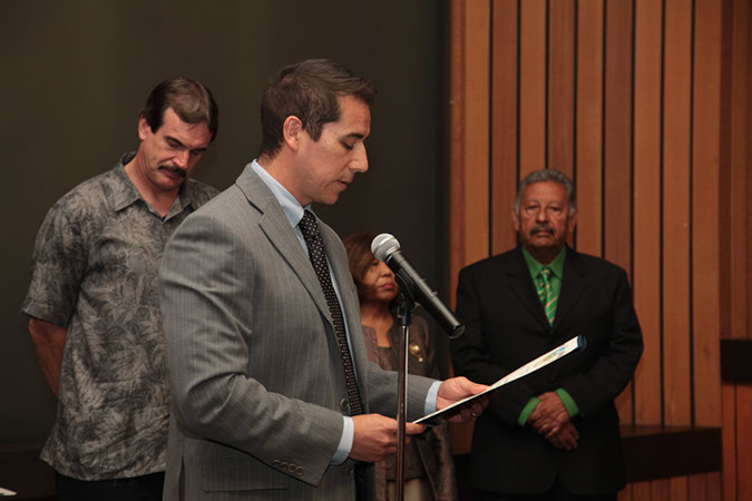 04-Hawaiian-Gardens-city-council-meeting-040913