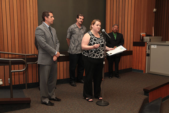 10-Hawaiian-Gardens-city-council-meeting-040913