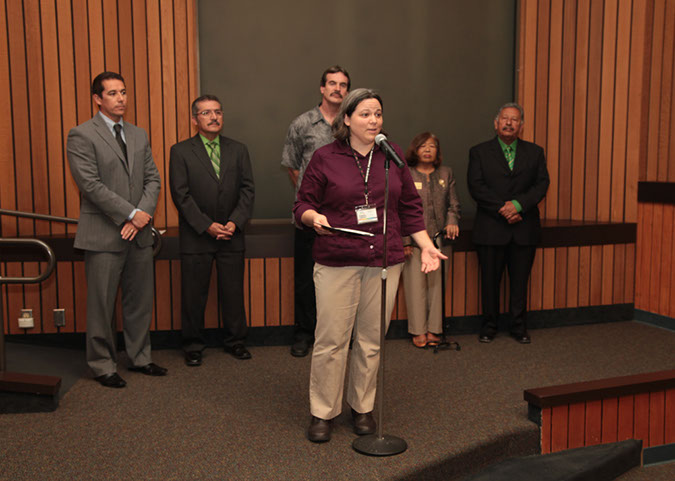 17-Hawaiian-Gardens-city-council-meeting-040913