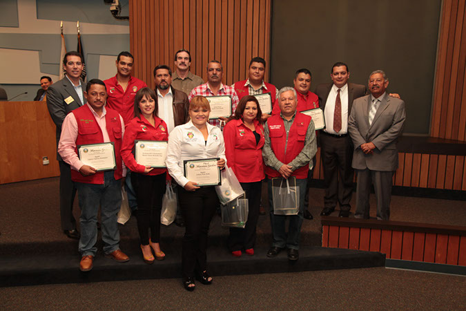 41-Hawaiian-Gardens-city-council-meeting-041213