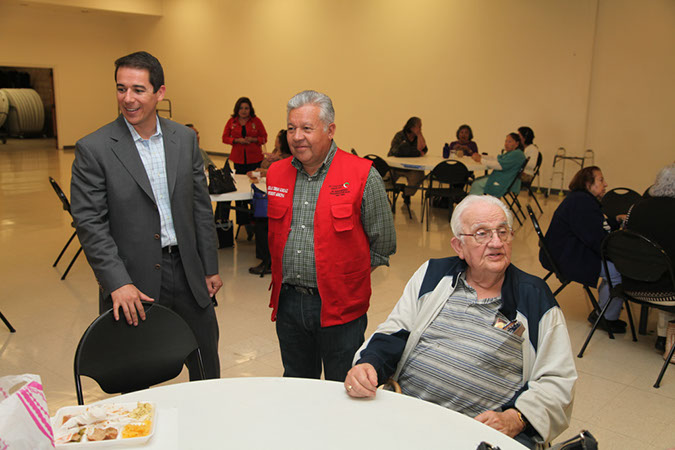 86-Hawaiian-Gardens-city-council-meeting-041213