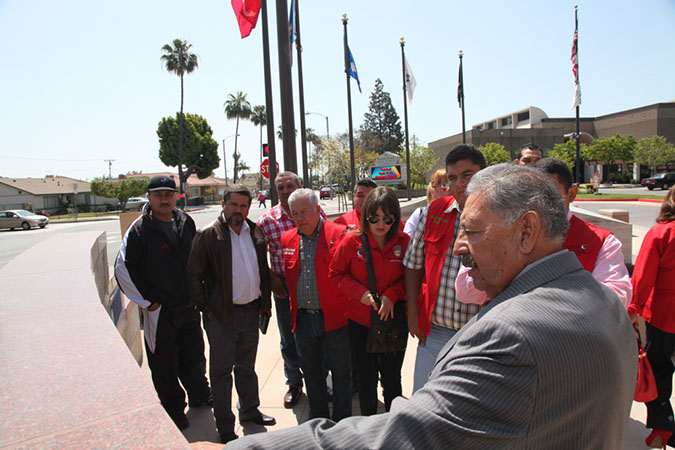 94-Hawaiian-Gardens-city-council-meeting-041213