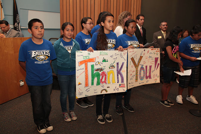 22-Hawaiian-Gardens-city-council-meeting-051413