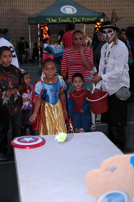 31-Hawaiian-Gardens-City-halloween-program-2013