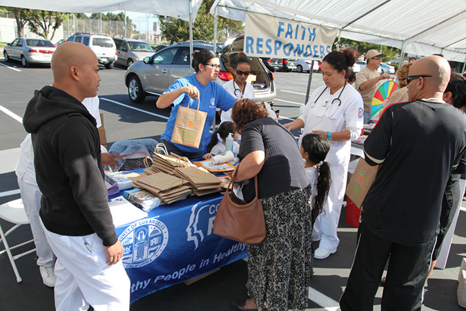 09-Hawaiian-Gardens-health-fair-2013