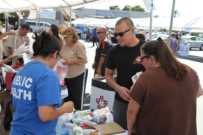 13-Hawaiian-Gardens-health-fair-2013