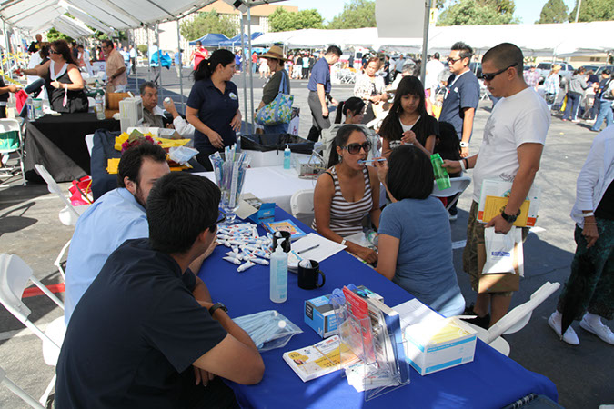 20-Hawaiian-Gardens-health-fair-2013