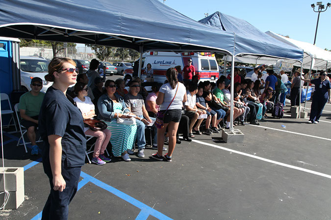 33-Hawaiian-Gardens-health-fair-2013