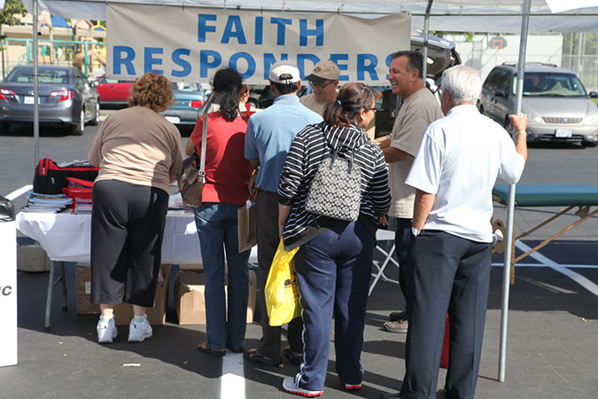 38-Hawaiian-Gardens-health-fair-2013