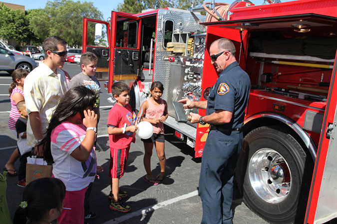 66-Hawaiian-Gardens-health-fair-2013