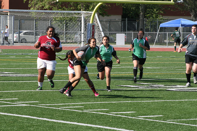 23-Hawaiian-Gardens-rugby-042013