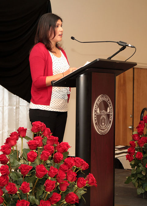 009-Hawaiian-Gardens-scholarship-dinner