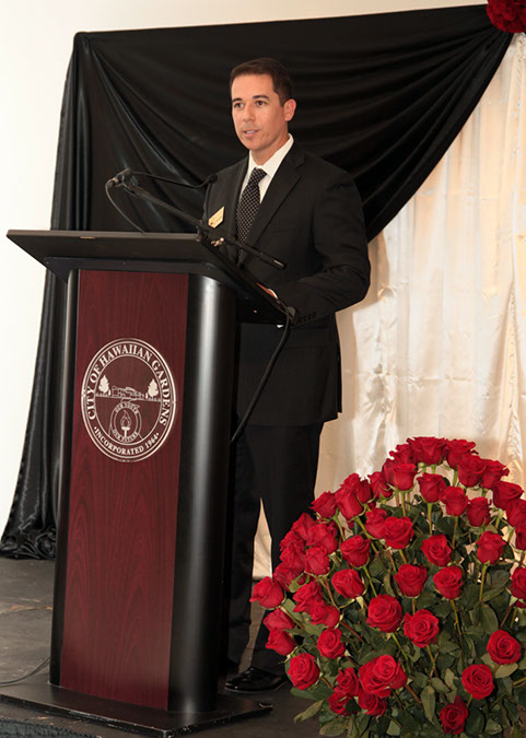 053-Hawaiian-Gardens-scholarship-dinner