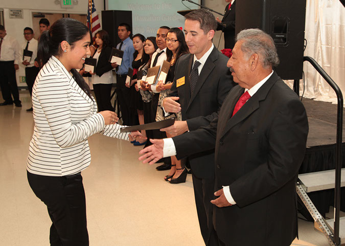 078-Hawaiian-Gardens-scholarship-dinner