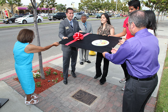 85-Hawaiian-Gardens-mayors-walk-of-achievement-2013