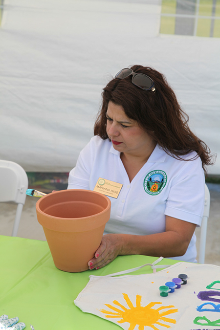 %_tempFileName17-Hawaiian-Gardens-arbor-day-2013%