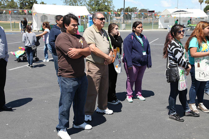 %_tempFileName27-Hawaiian-Gardens-arbor-day-2013%