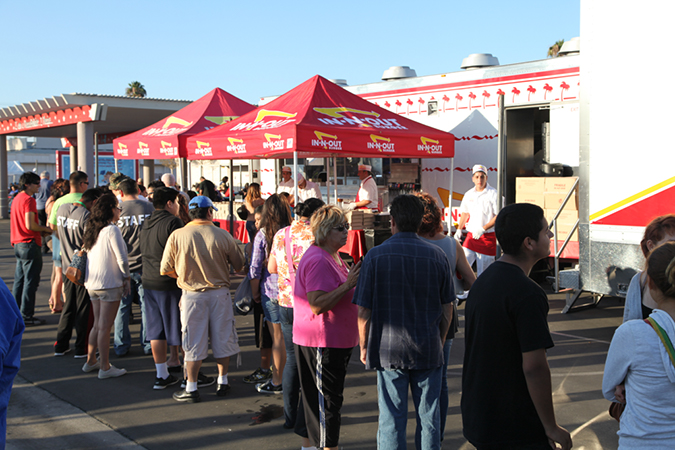 %_tempFileName015-Hawaiian-Gardens-Independence-Day-2014%