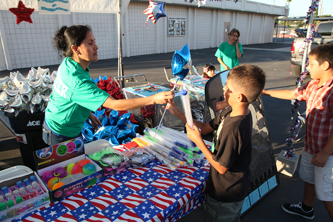 %_tempFileName023-Hawaiian-Gardens-Independence-Day-2014%