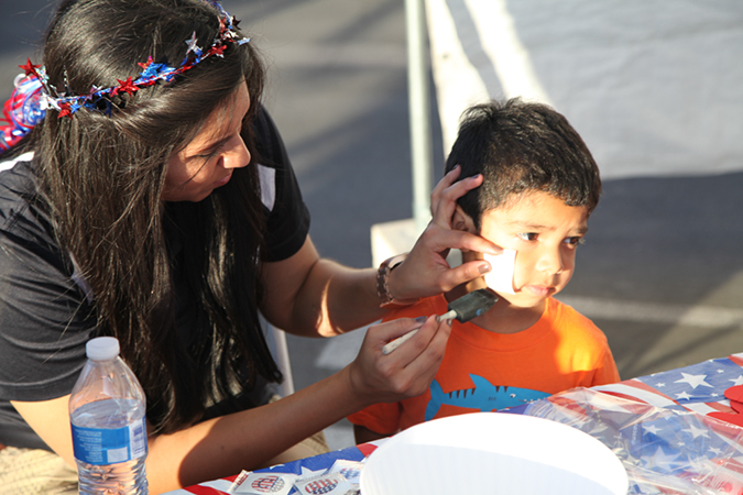 %_tempFileName025-Hawaiian-Gardens-Independence-Day-2014%