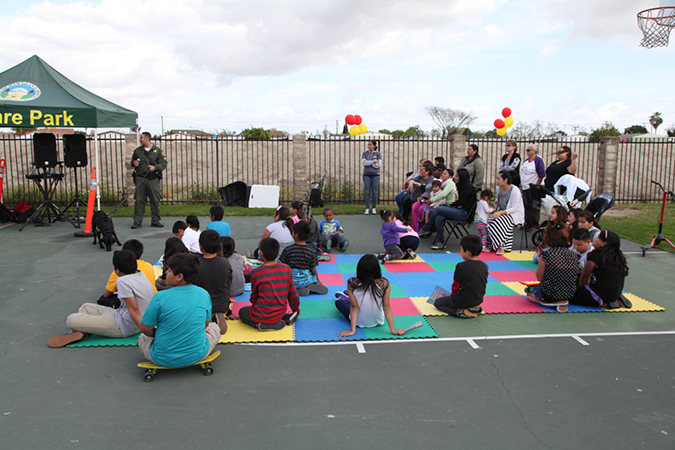 %_tempFileName28-Hawaiian-Gardens-quake-safety--day-2014%