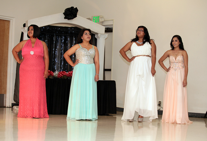 %_tempFileName053-Hawaiian-Gardens-scholarship-dinner-2014%