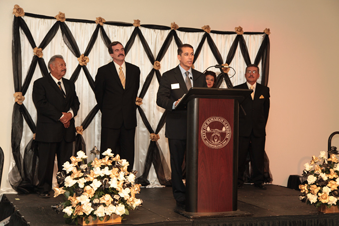 %_tempFileName093-Hawaiian-Gardens-scholarship-dinner-2014%